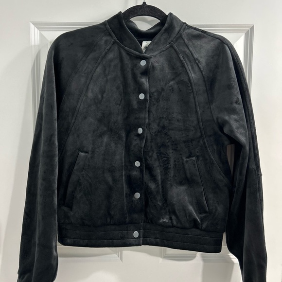 Lululemon Black Velvet Jacket Scuba | Lululemon Jacket | Black Velvet Jacket - Picture 10 of 10